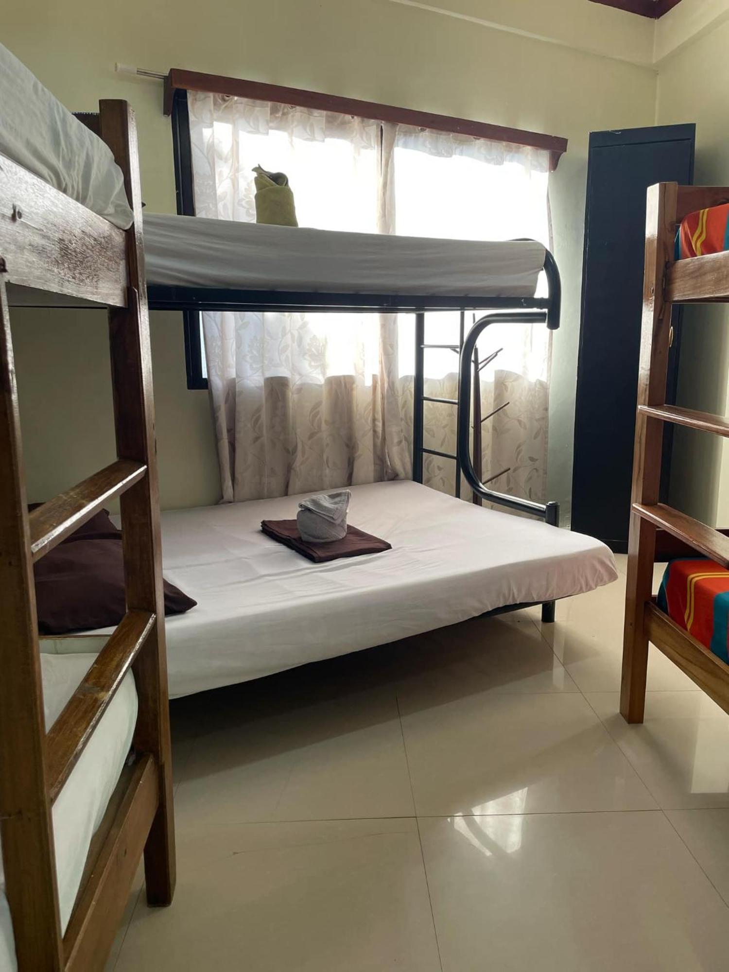 St. John Island View Pensionne El Nido Exterior photo